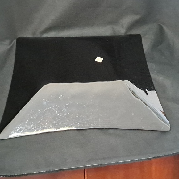 Vintage Black and Gold Patterned Trays - Picture 5 of 8